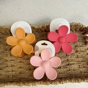 Floral Hair Clips Set - Pink, Orange, and Light Pink